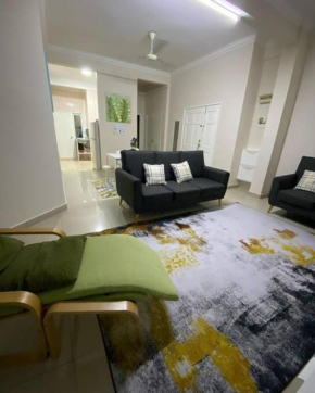 FaZie Homestay Seri Nuang